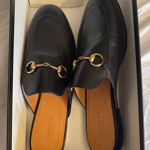 Brand new Gucci Princetown Leather Mules - Black